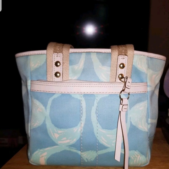 Coach Handbags - COACH F10804 HAMPTON SCRIBBLE SIGNATURE CANVAS BAG